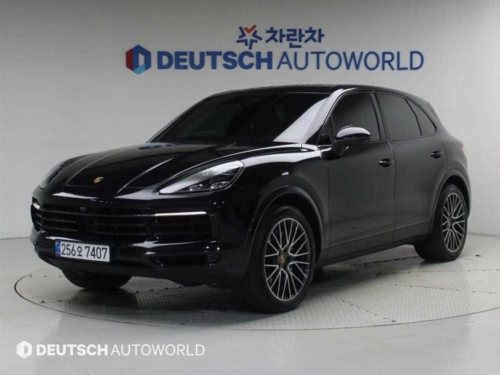 포르쉐 카이엔 3.0 사진 2/20