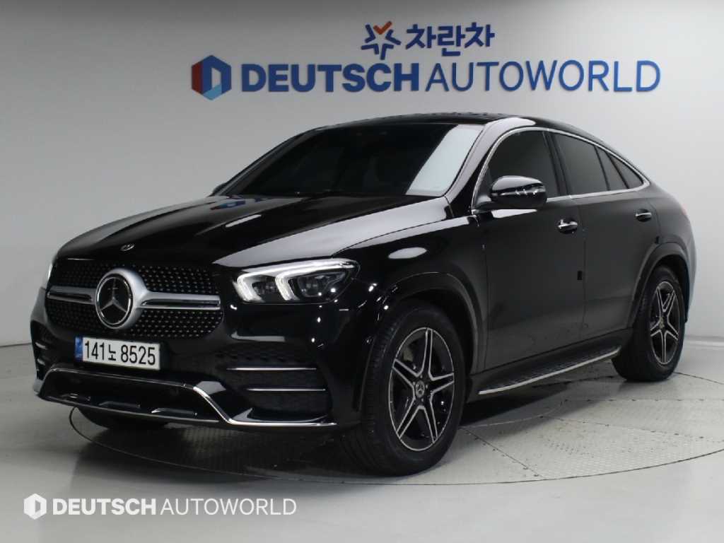 벤츠 GLE 클래스 GLE 400d 4MATIC 쿠페 사진 2/20