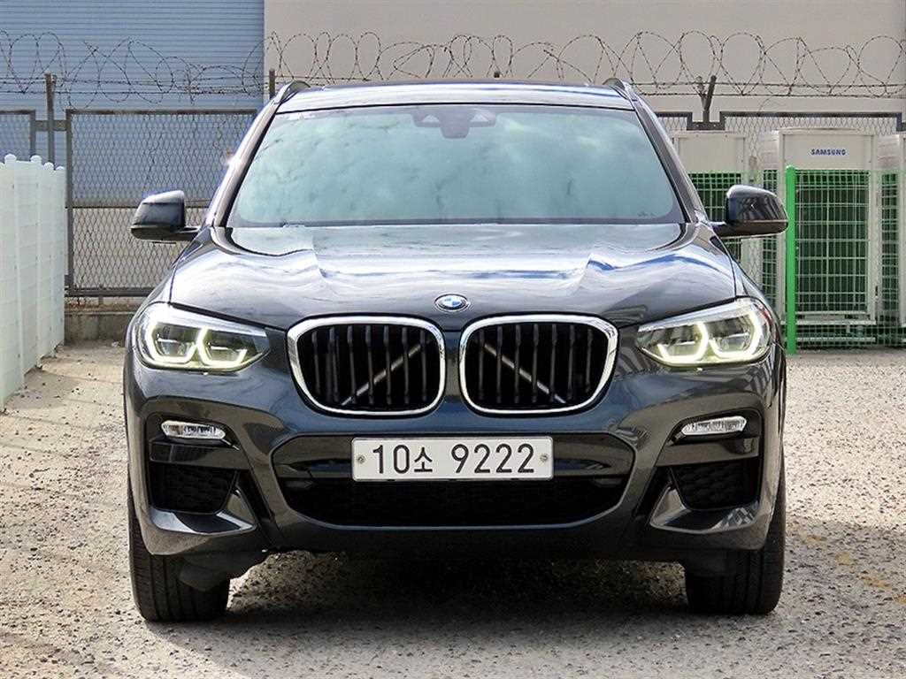 BMW X3 xDrive 20d M 스포츠 사진