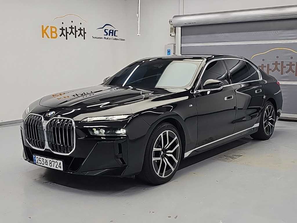 BMW 7시리즈 740i xDrive M 스포츠 리미티드 사진