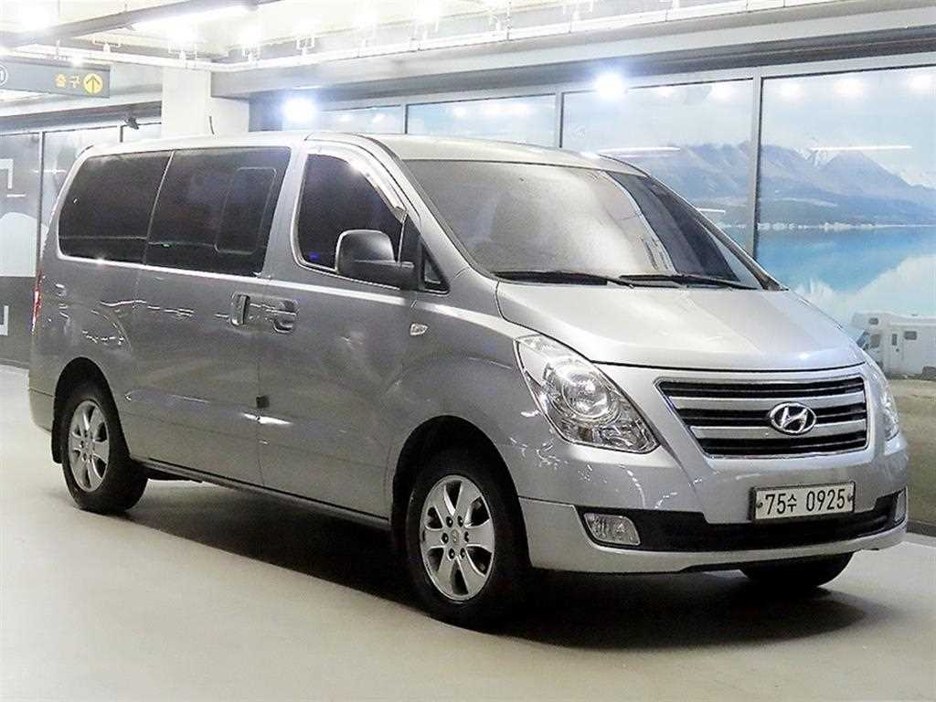 현대 스타렉스 12인승 왜건 4WD 모던 스페셜 사진