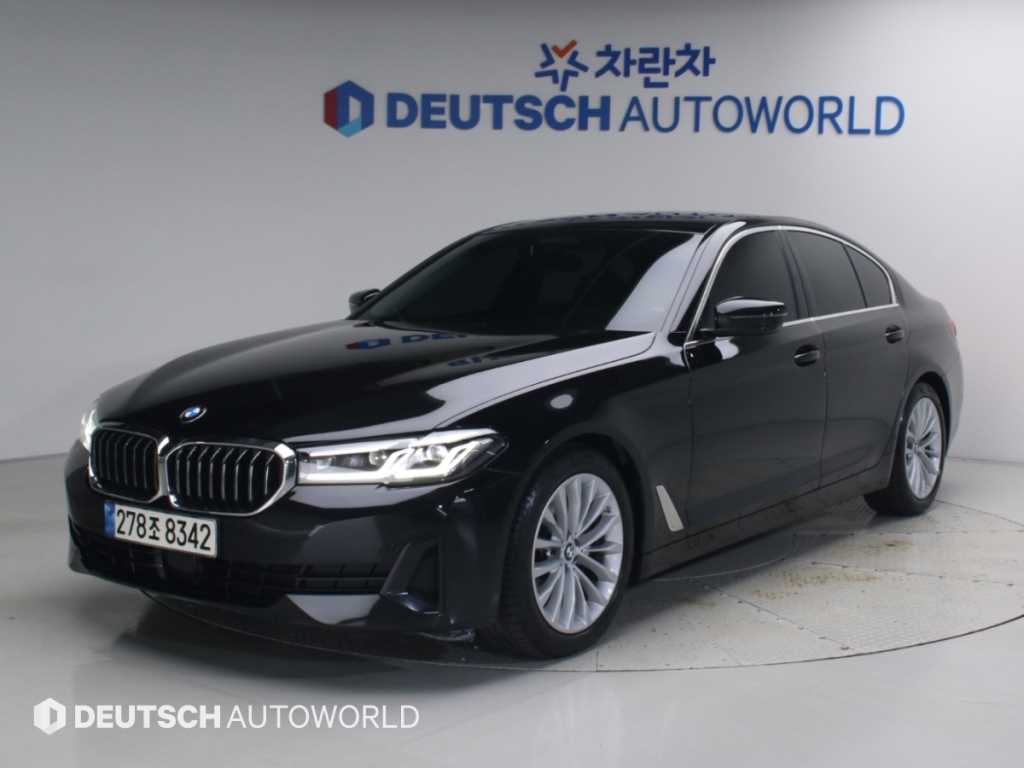 BMW 5시리즈 520i 럭셔리 사진