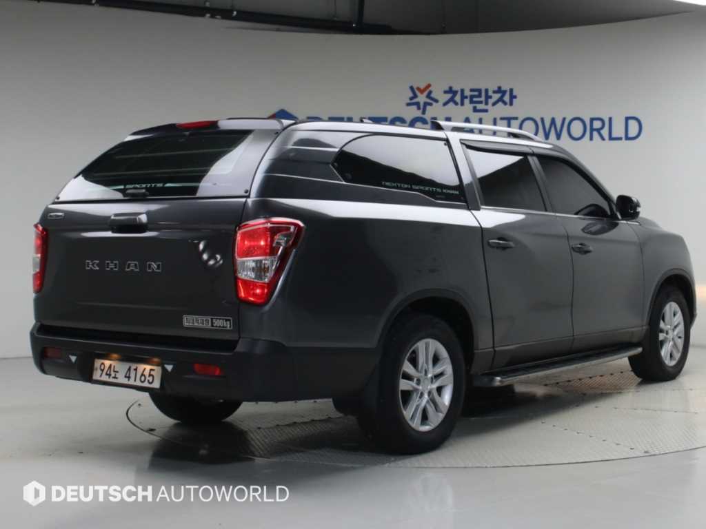 KGM 렉스턴 디젤 2.2 4WD 프로페셔널 S 사진 2/20