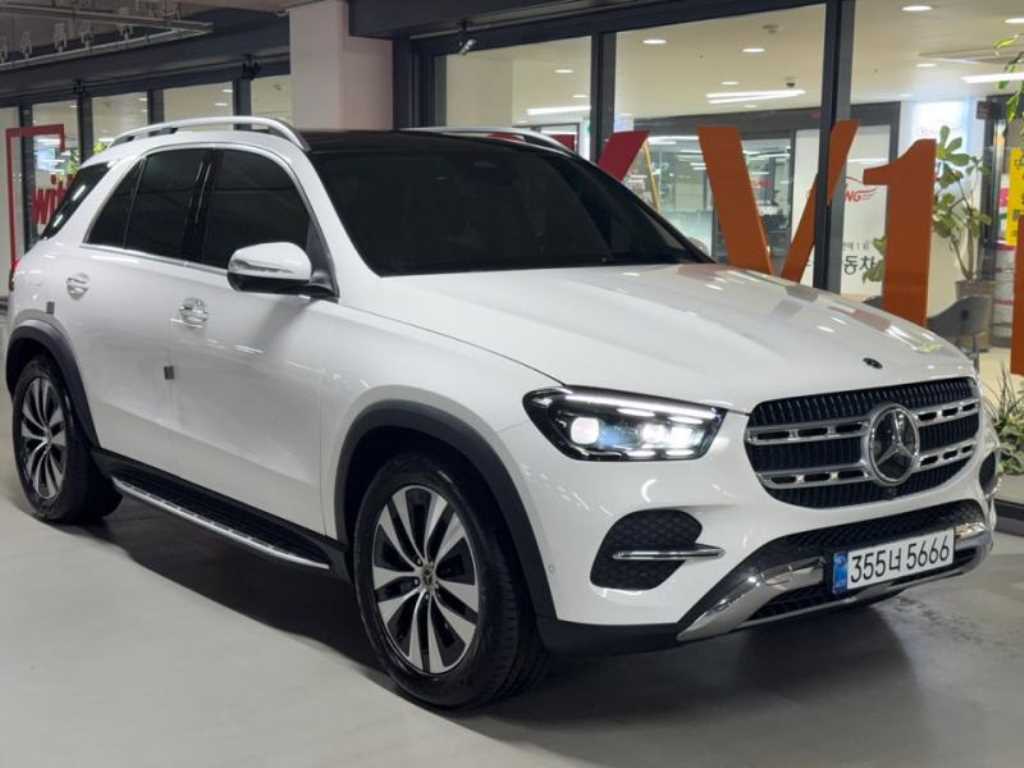 벤츠 GLE 클래스 GLE 450 4MATIC 사진 2/20