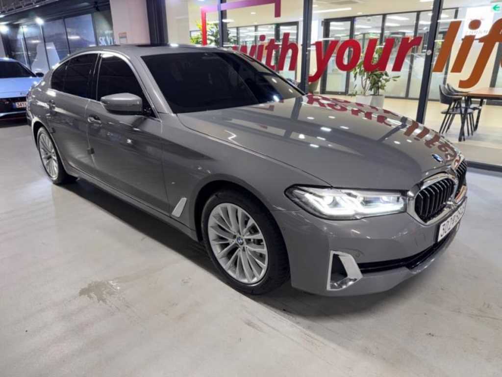 BMW 5시리즈 523d 럭셔리 사진 2/20