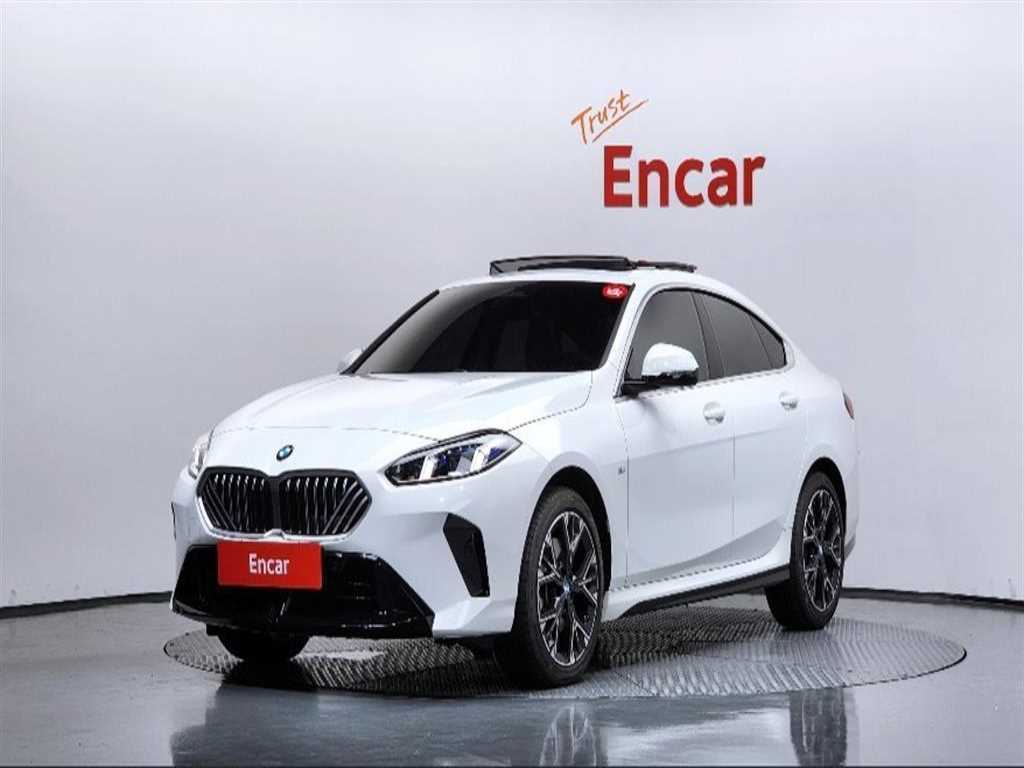 BMW 2시리즈 220 그란쿠페 M 스포츠 디자인 사진 2/20