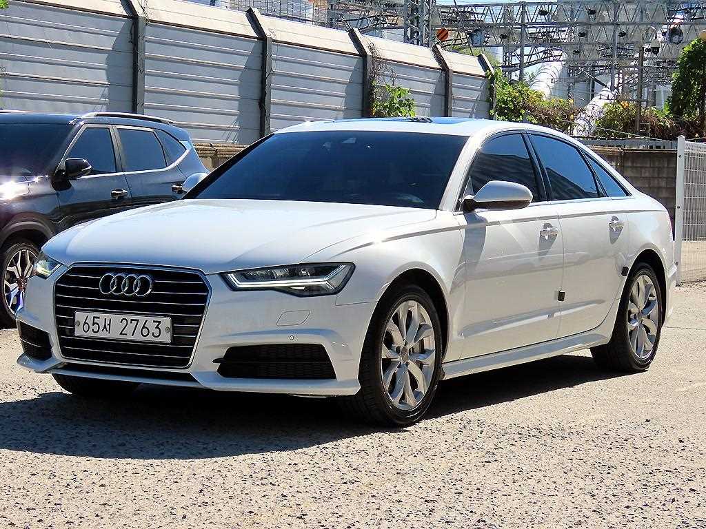 아우디 A6 40 TFSI 프리미엄 사진 2/20