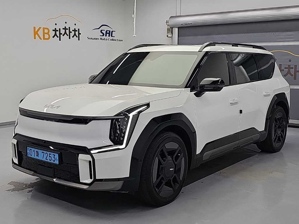 기아 EV9 롱레인지 4WD GT Line 사진