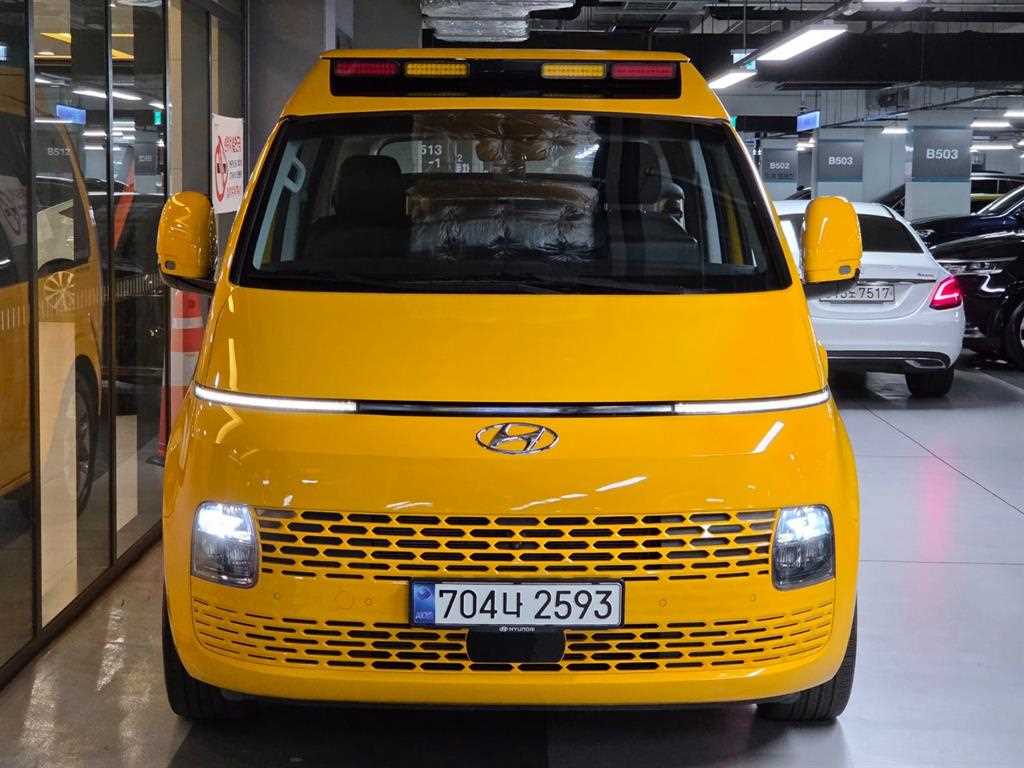 현대 스타리아 15인승 어린이 보호차량 2WD LPG 사진 2/20