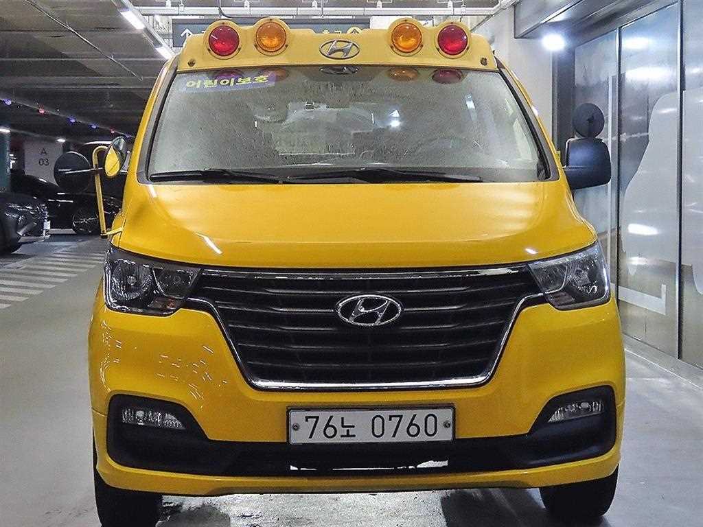 현대 스타렉스 어린이보호차 LPi 12인승 사진 2/20