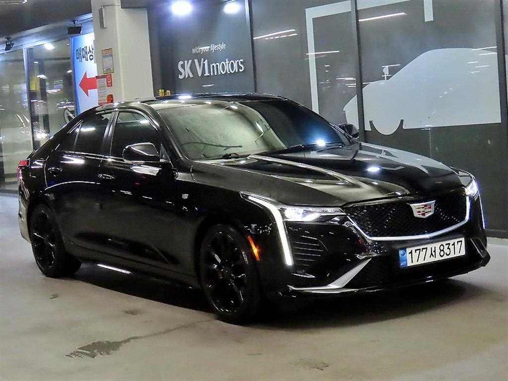 캐딜락 CT4 2.0 스포츠 사진