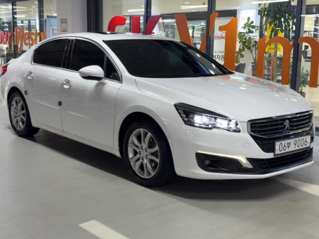 푸조 508 1.6 BLUEHDI 알뤼르 사진 2/19