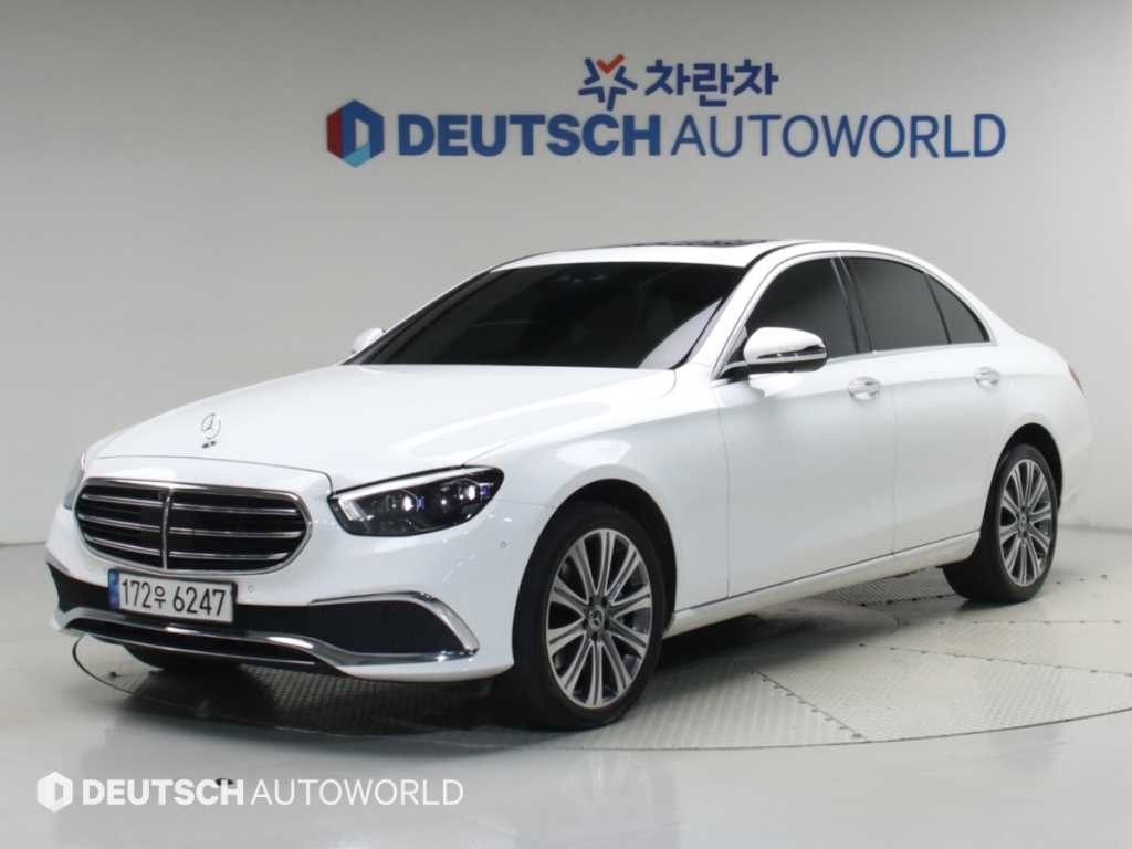 벤츠 E 클래스 E350 4MATIC 아방가르드 사진