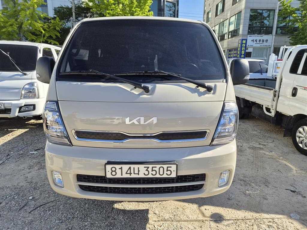 기아 더뉴봉고3 카고 4WD/1.0톤/더블캡/장축 GL 사진 2/18