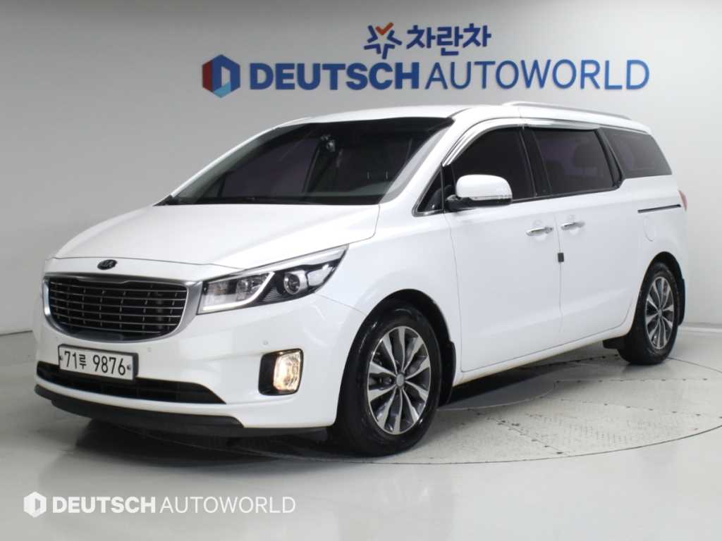 기아 카니발 디젤 11인승 프레스티지 사진