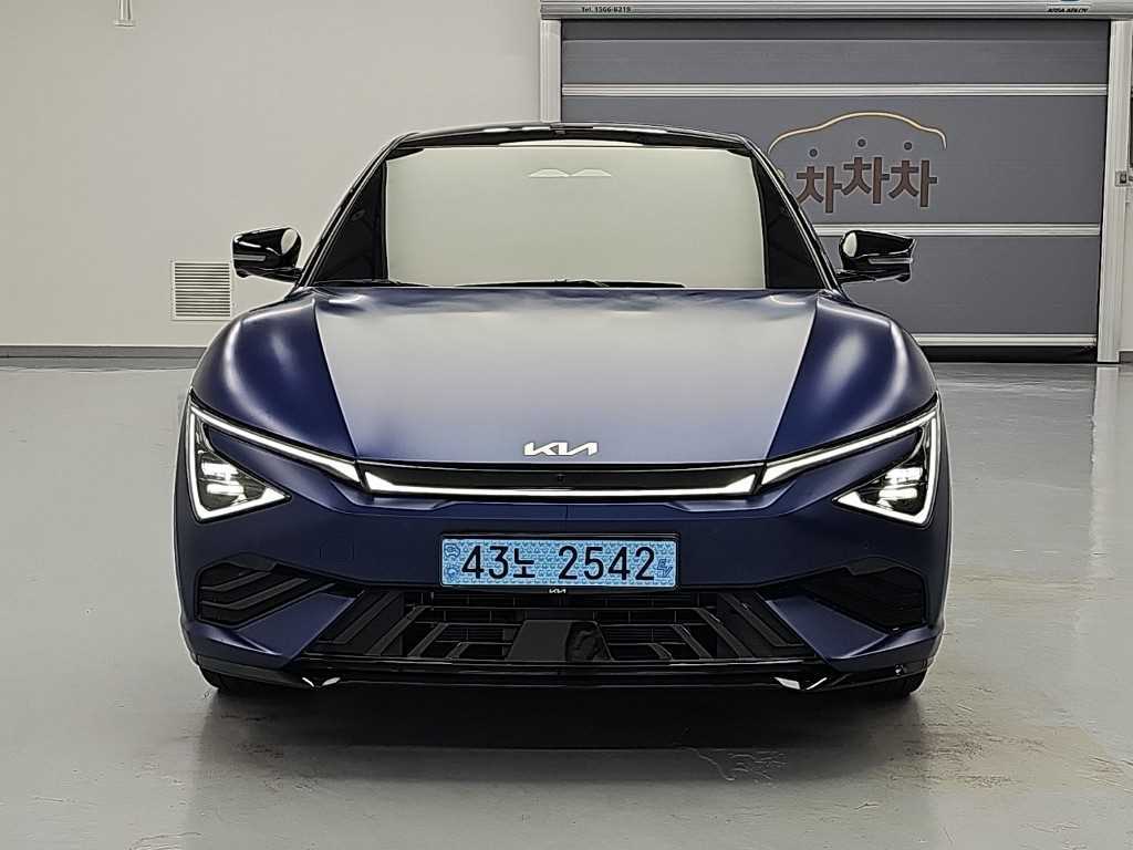 기아 EV6 롱레인지 2WD GT 라인 사진 2/19