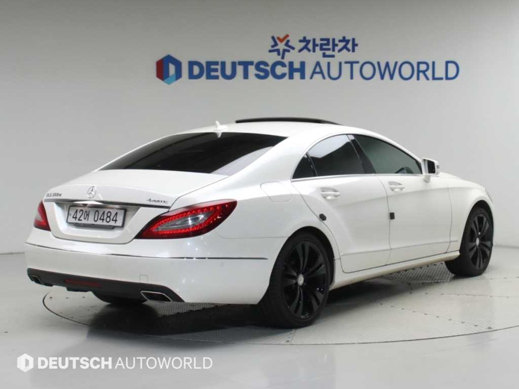 벤츠 CLS 클래스 CLS 350 d 4MATIC 사진 2/20