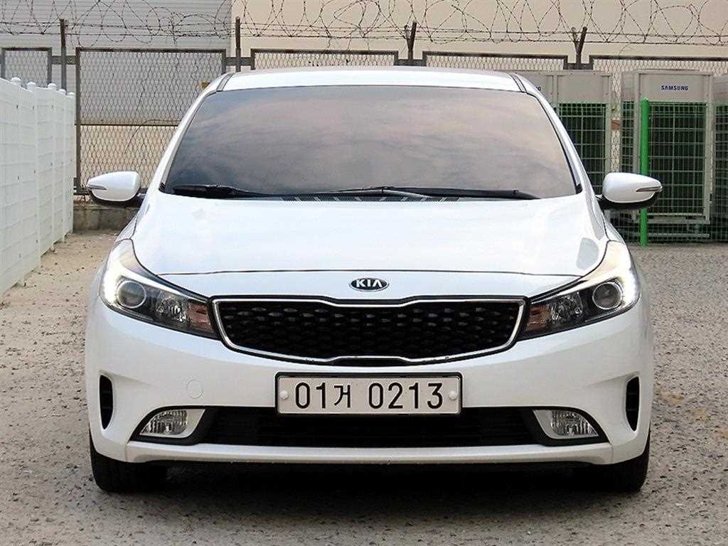 기아 K3 1.6 GDI 트렌디 스타일 사진 2/19