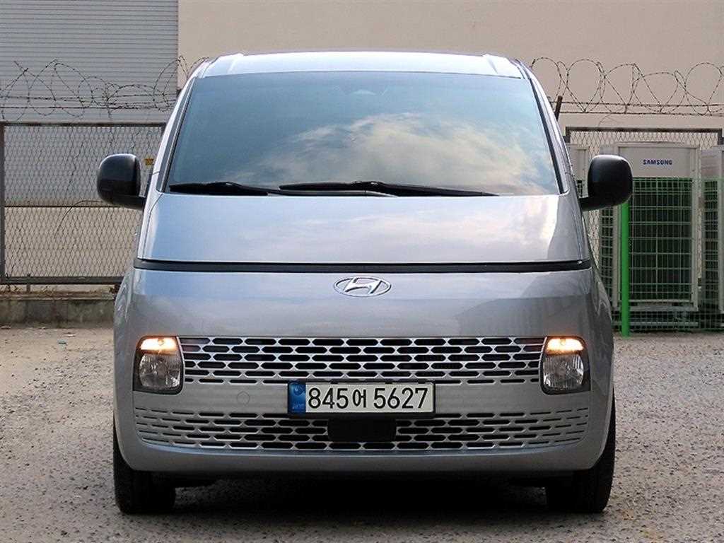 현대 스타리아 2WD 디젤 카고 스마트 3인승 사진