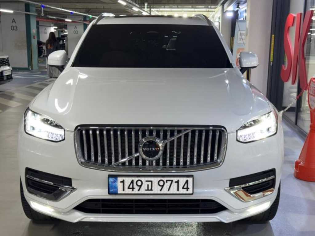 볼보 XC90 2.0 B6 AWD 얼티메이트 브라이트 사진