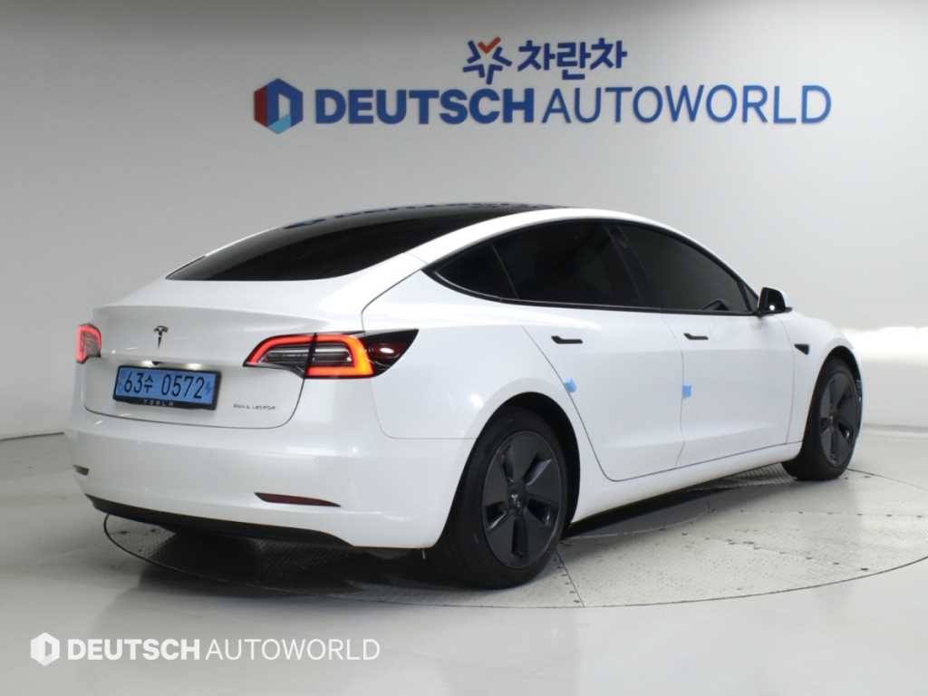 테슬라 모델 3 롱 레인지 사진 2/20