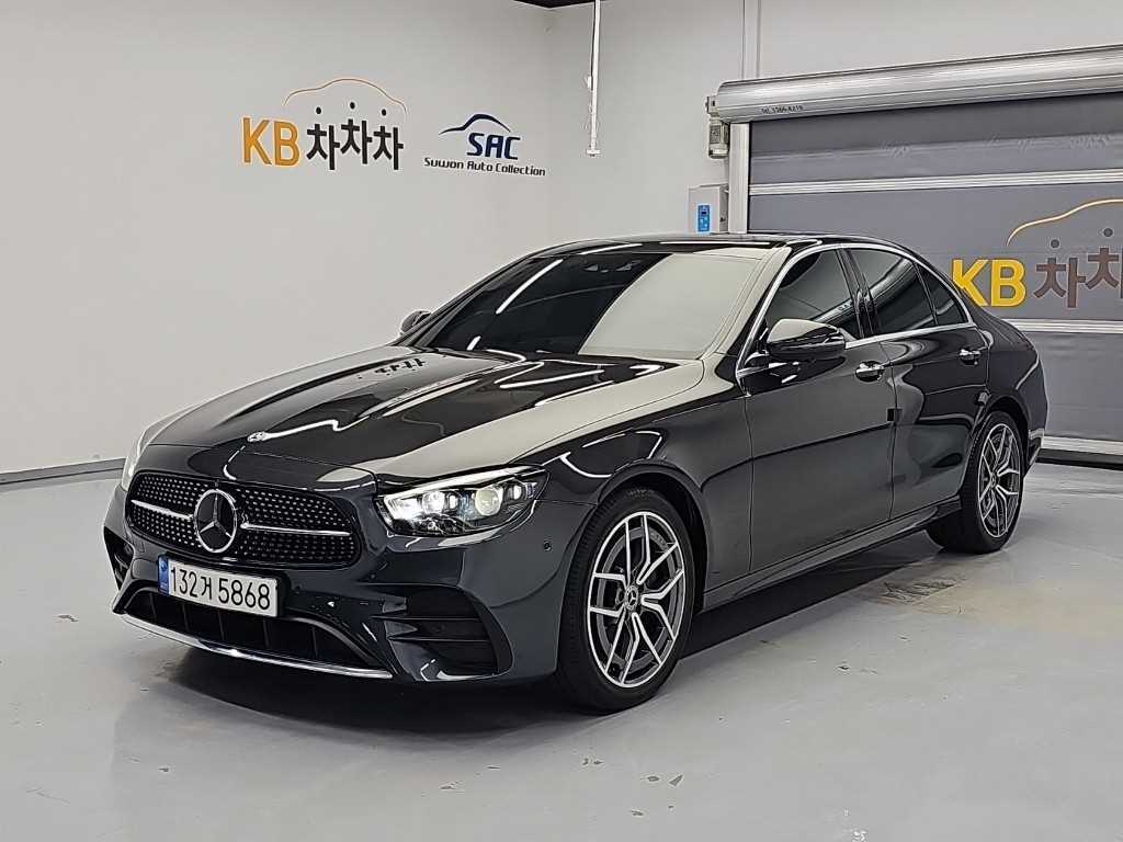 벤츠 E 클래스 E220d 4MATIC AMG라인 사진