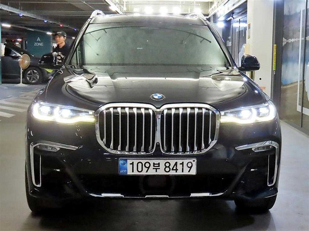 BMW X7 xDrive 40d M 스포츠 사진 2/20