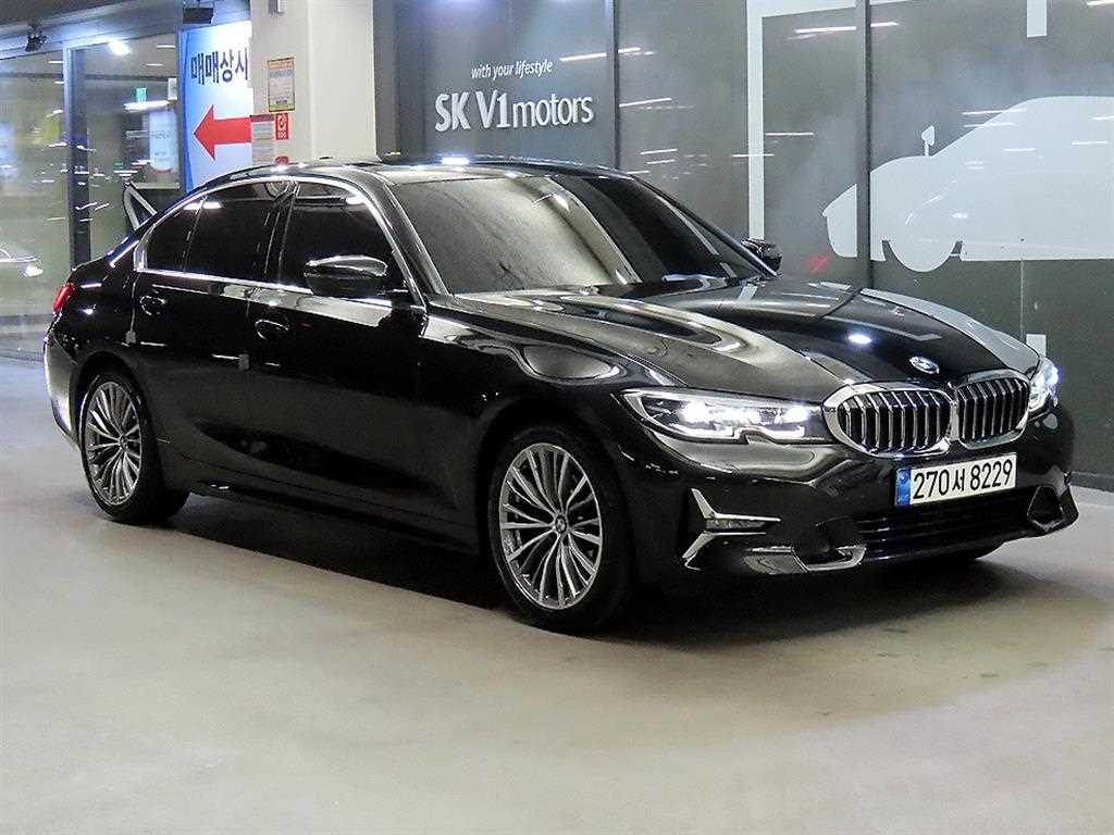 BMW 3시리즈 320i M 스포츠 사진