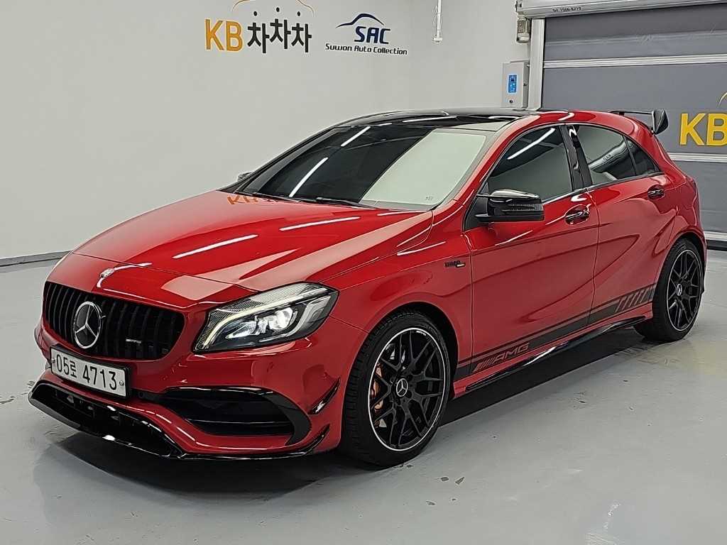 벤츠 A 클래스 A45 AMG 4MATIC 사진