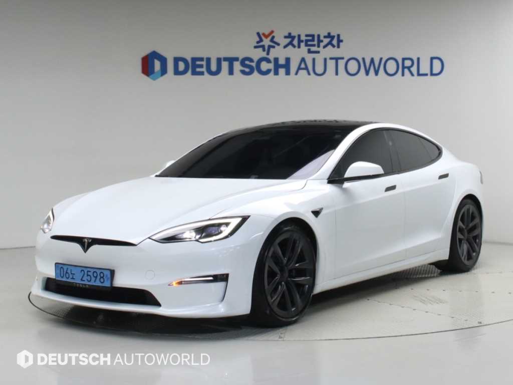 테슬라 모델 S AWD 사진