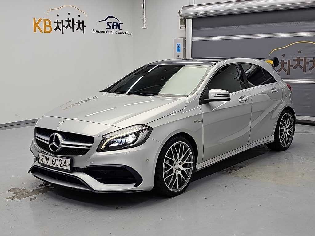 벤츠 A 클래스 A45 AMG 4MATIC 사진