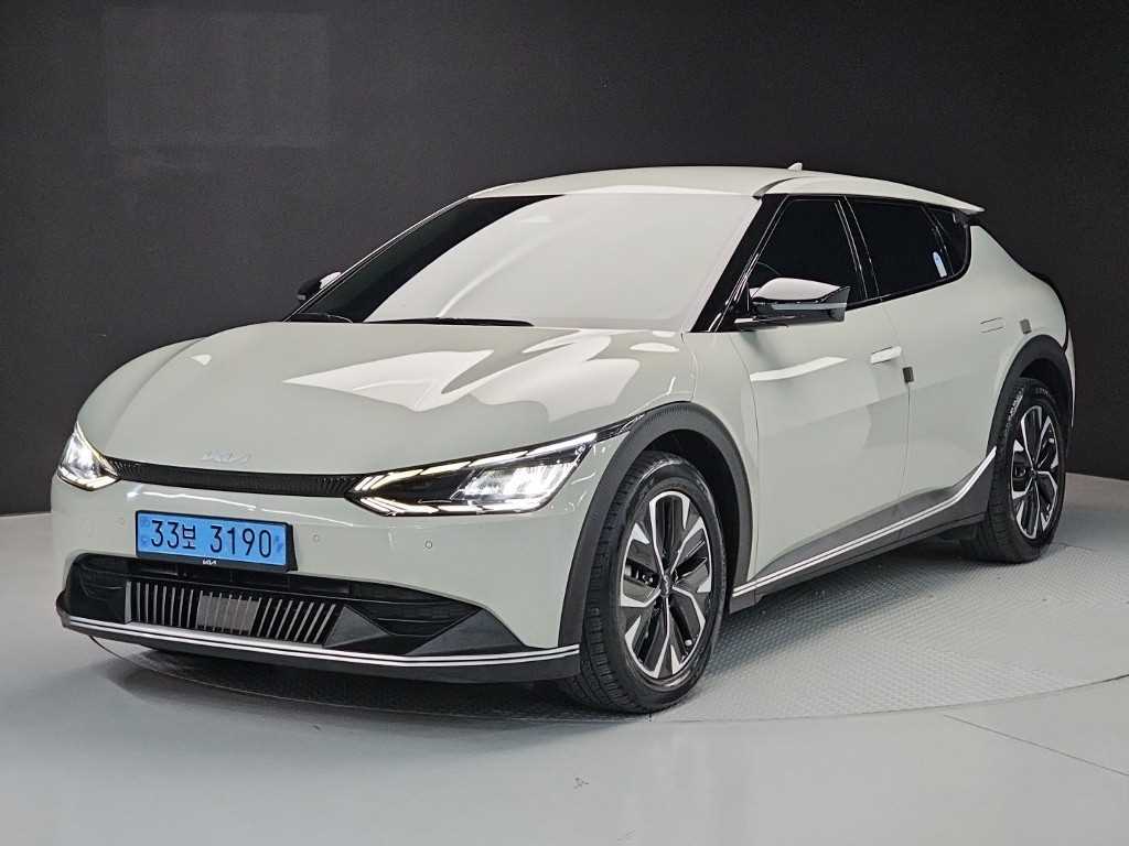 기아 EV6 롱레인지 에어 사진 2/20