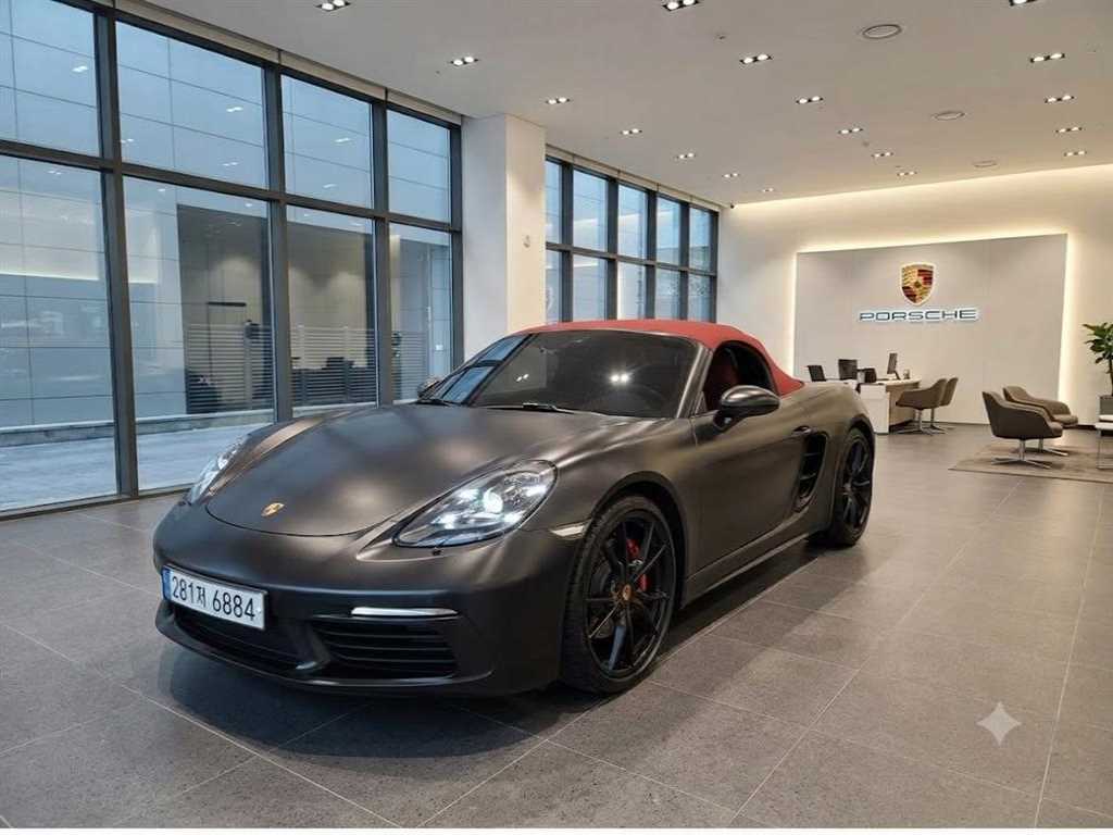 포르쉐 718 2.5 GTS 사진