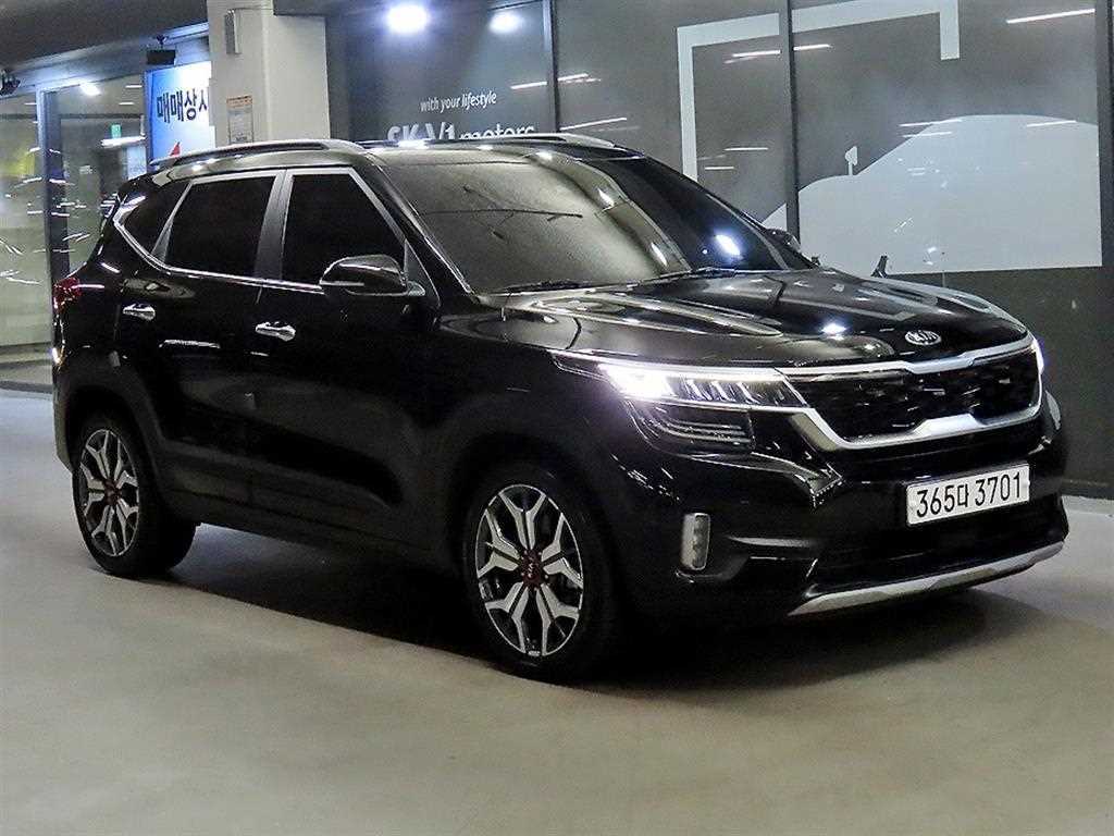 기아 셀토스 가솔린 1.6 터보 2WD 시그니처 사진