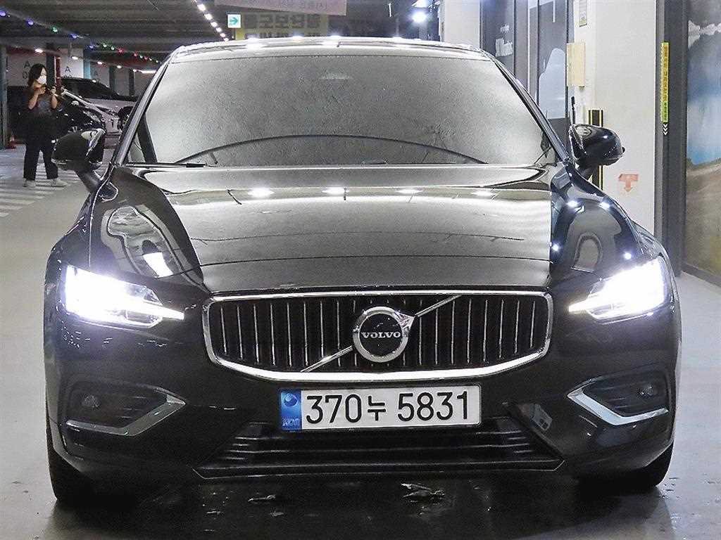 볼보 S60 B5 얼티메이트 브라이트 사진 2/20