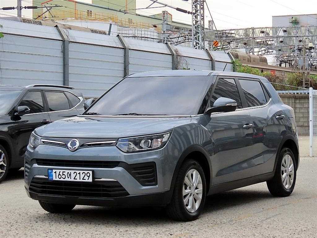 KGM 티볼리 2WD 디젤 1.6 V5 사진 2/18