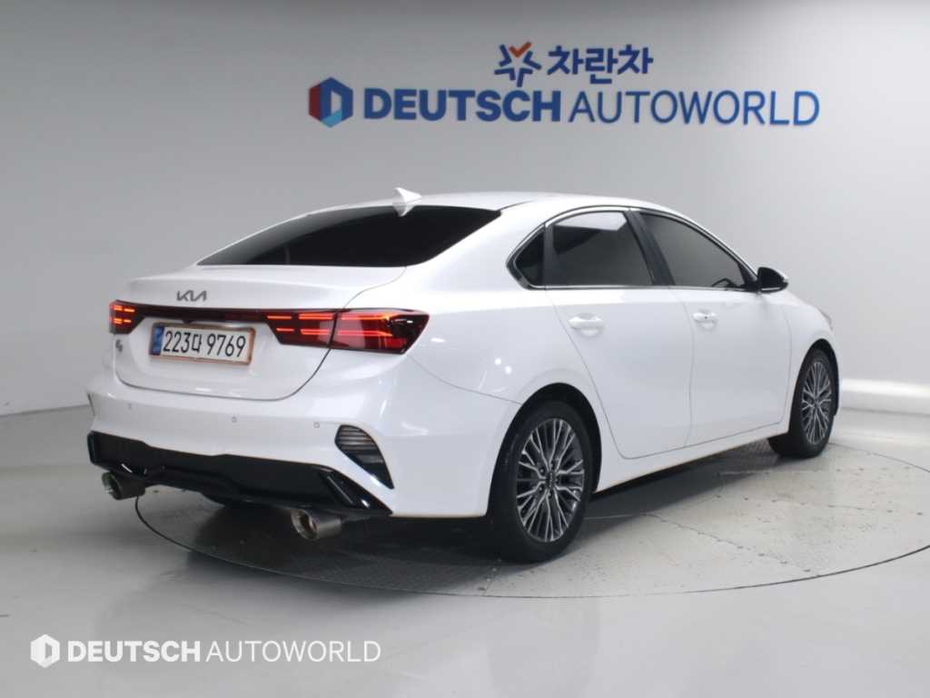 기아 K3 1.6 가솔린 시그니처 사진 2/19