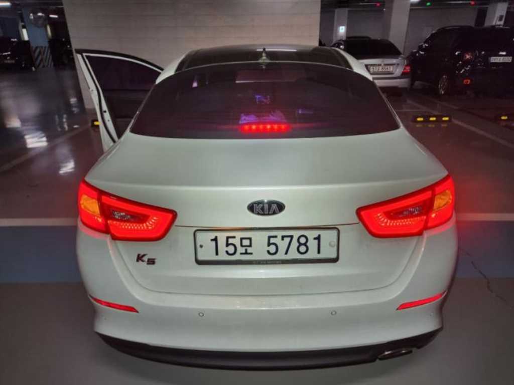 기아 K5 2.0 노블레스 사진 2/7