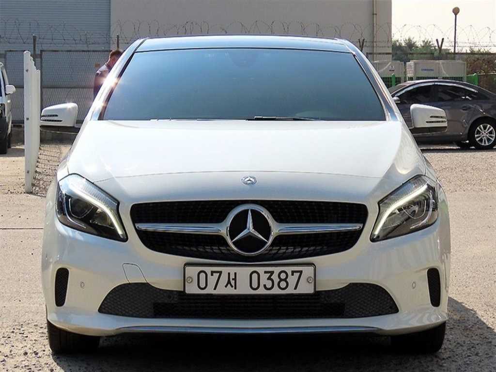 벤츠 A 클래스 A200 사진