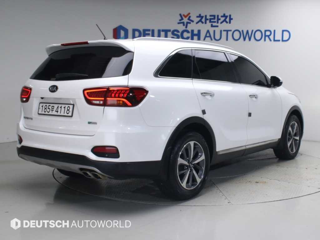 기아 쏘렌토 디젤 2.0 2WD 프레스티지 사진 2/20