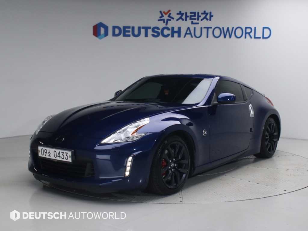 닛산 Z 쿠페 사진
