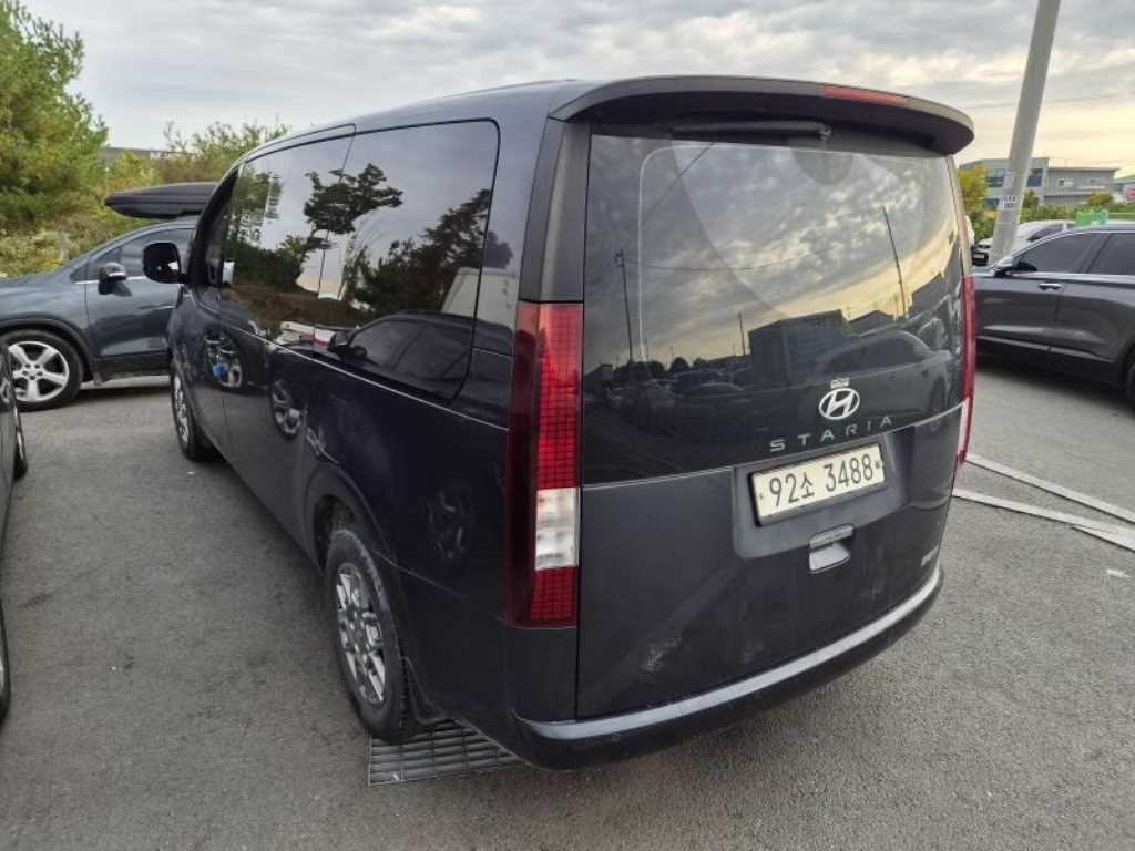 현대 스타리아 2WD 디젤 카고 모던 5인승 사진 2/10