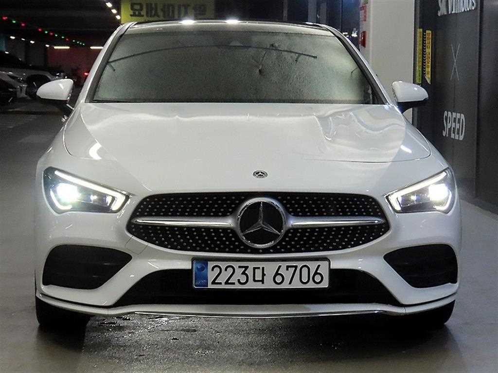벤츠 CLA 클래스 CLA 250 4MATIC 사진 2/19
