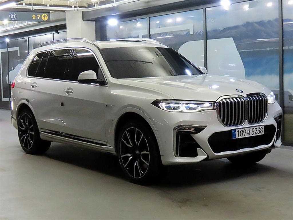 BMW X7 xDrive 40d M 스포츠 사진