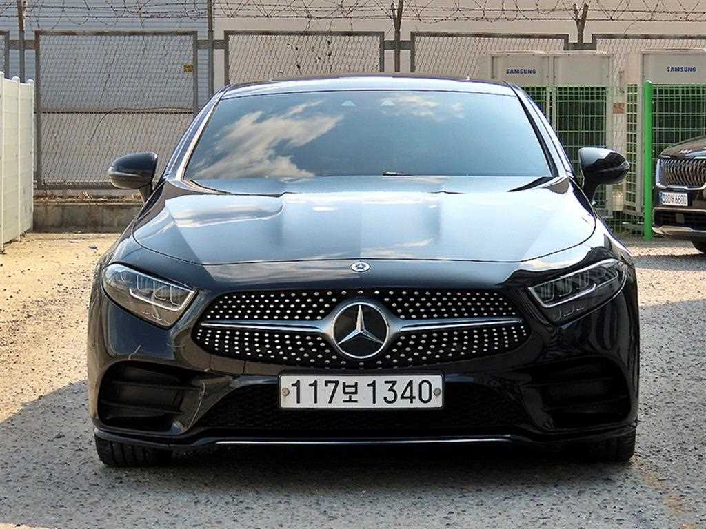 벤츠 CLS 클래스 CLS 300d AMG Line 사진