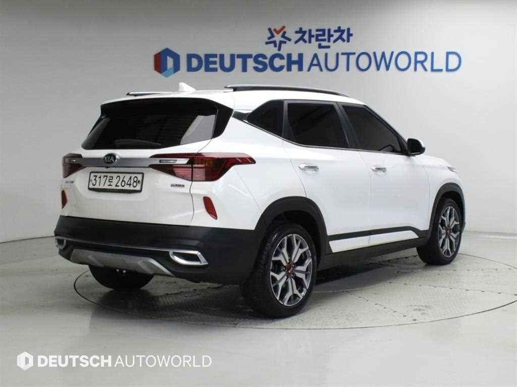 기아 셀토스 가솔린 1.6 터보 2WD 노블레스 사진 2/20