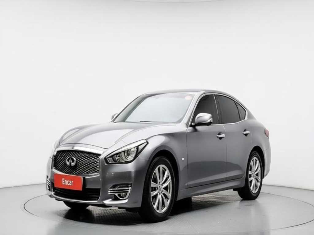인피니티 Q 3.7스타일 사진