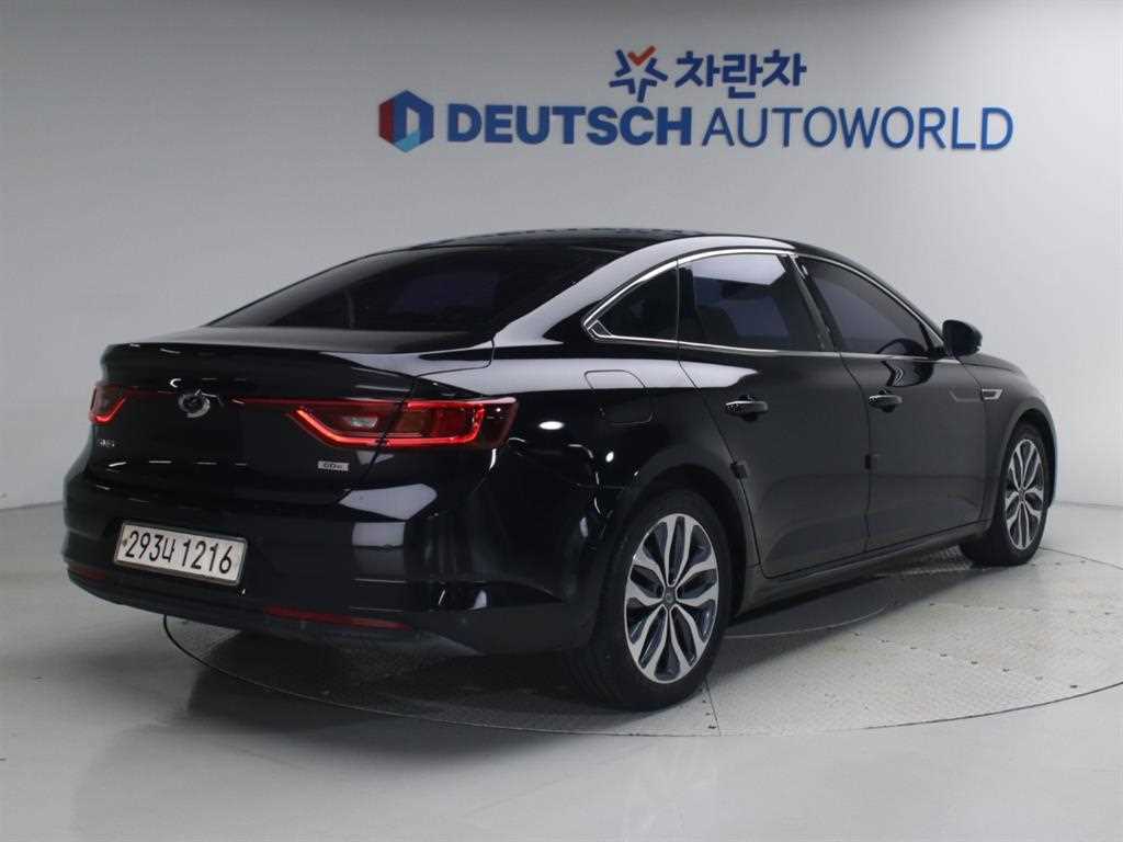 르노코리아 SM6 가솔린 2.0 GDe LE 사진 2/20