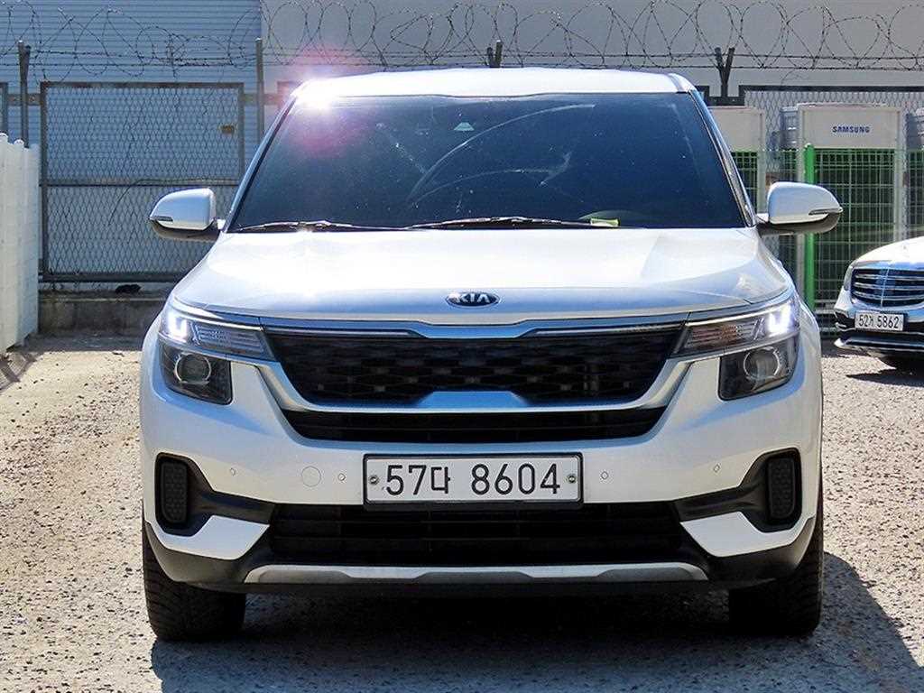 기아 셀토스 가솔린 1.6 터보 2WD 프레스티지 사진