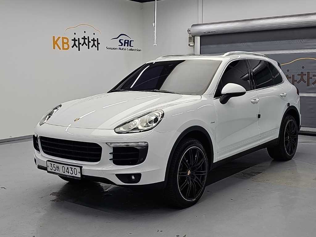 포르쉐 카이엔 3.0 디젤 사진